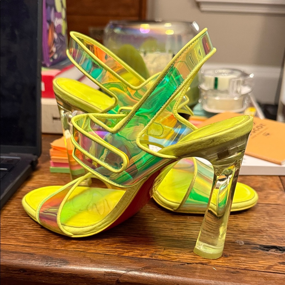 Christian Louboutin Heels Sz 38